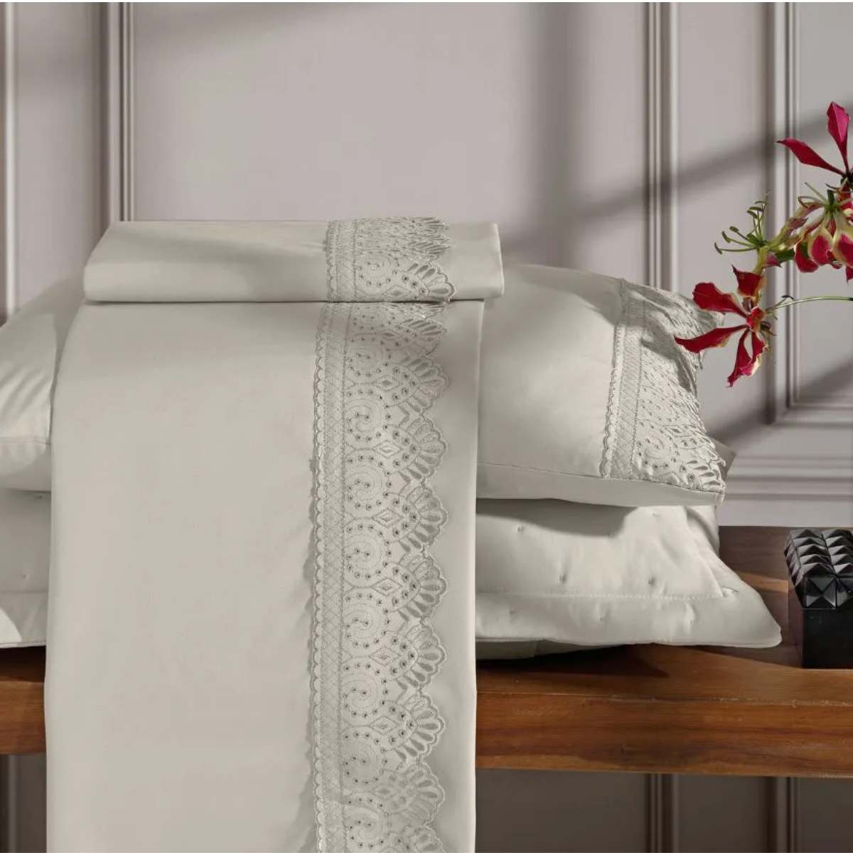 Jogo de Cama Rendas Casal 4 Peças Bege - Hedrons