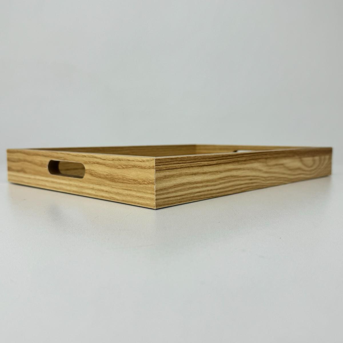 Bandeja Retangular De Mdf Com Fundo Treliça E Acrílico 35Cm