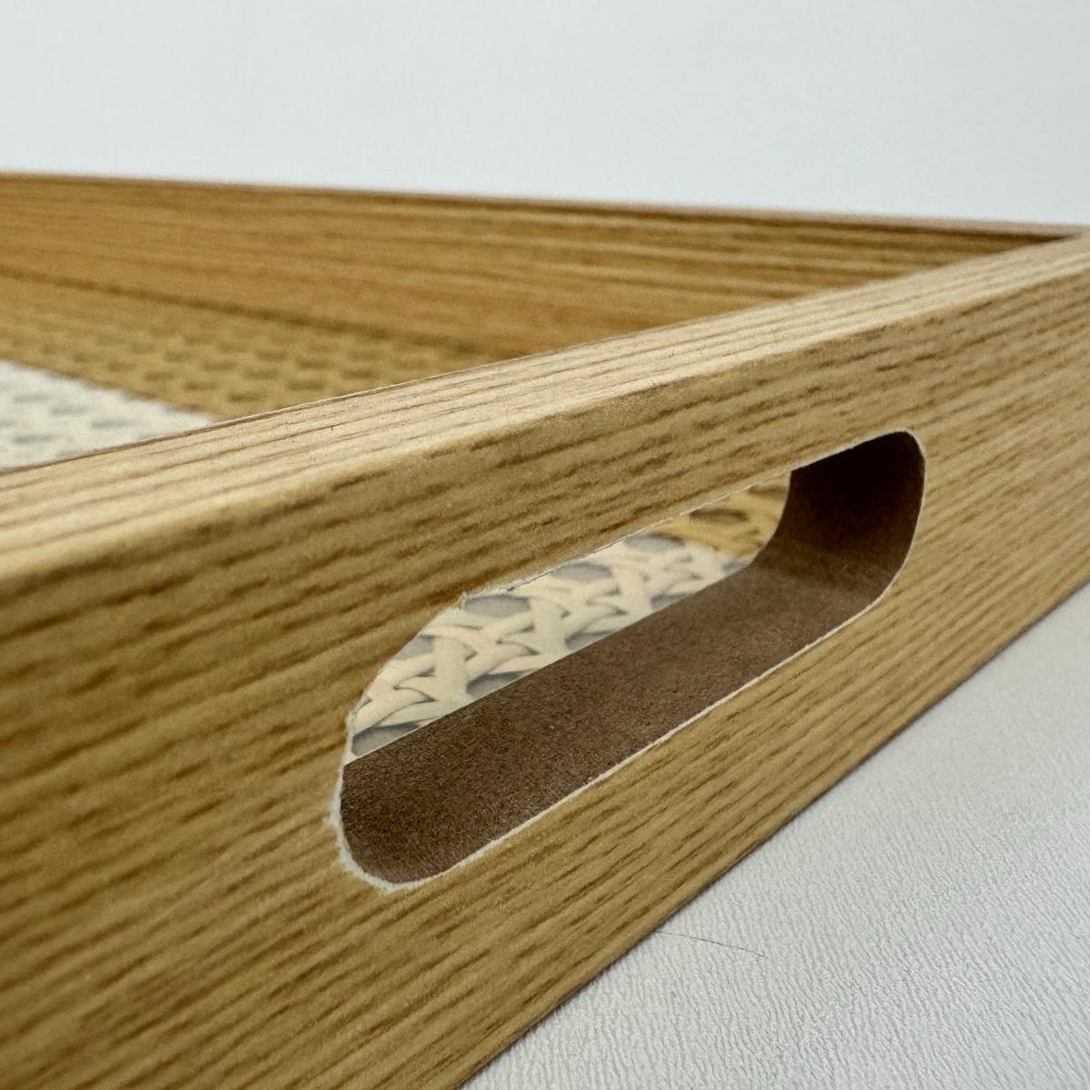 Bandeja Retangular De Mdf Com Fundo Treliça E Acrílico 35Cm