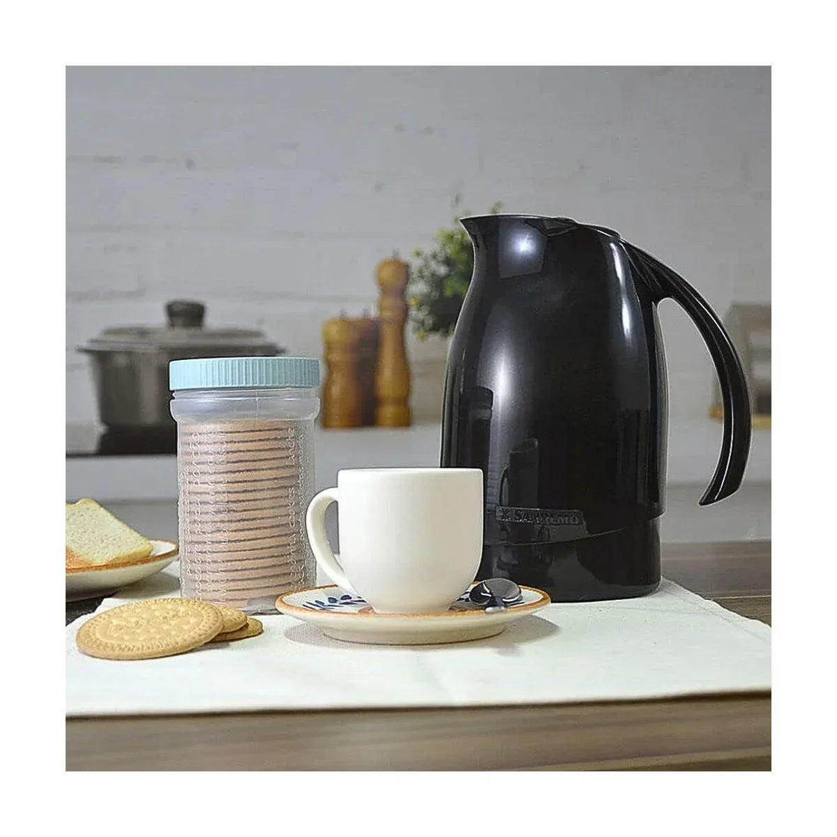 Bule Termico Plástico Preto Cuidar 700ML Sanremo SR10111 - Loja Do Thor