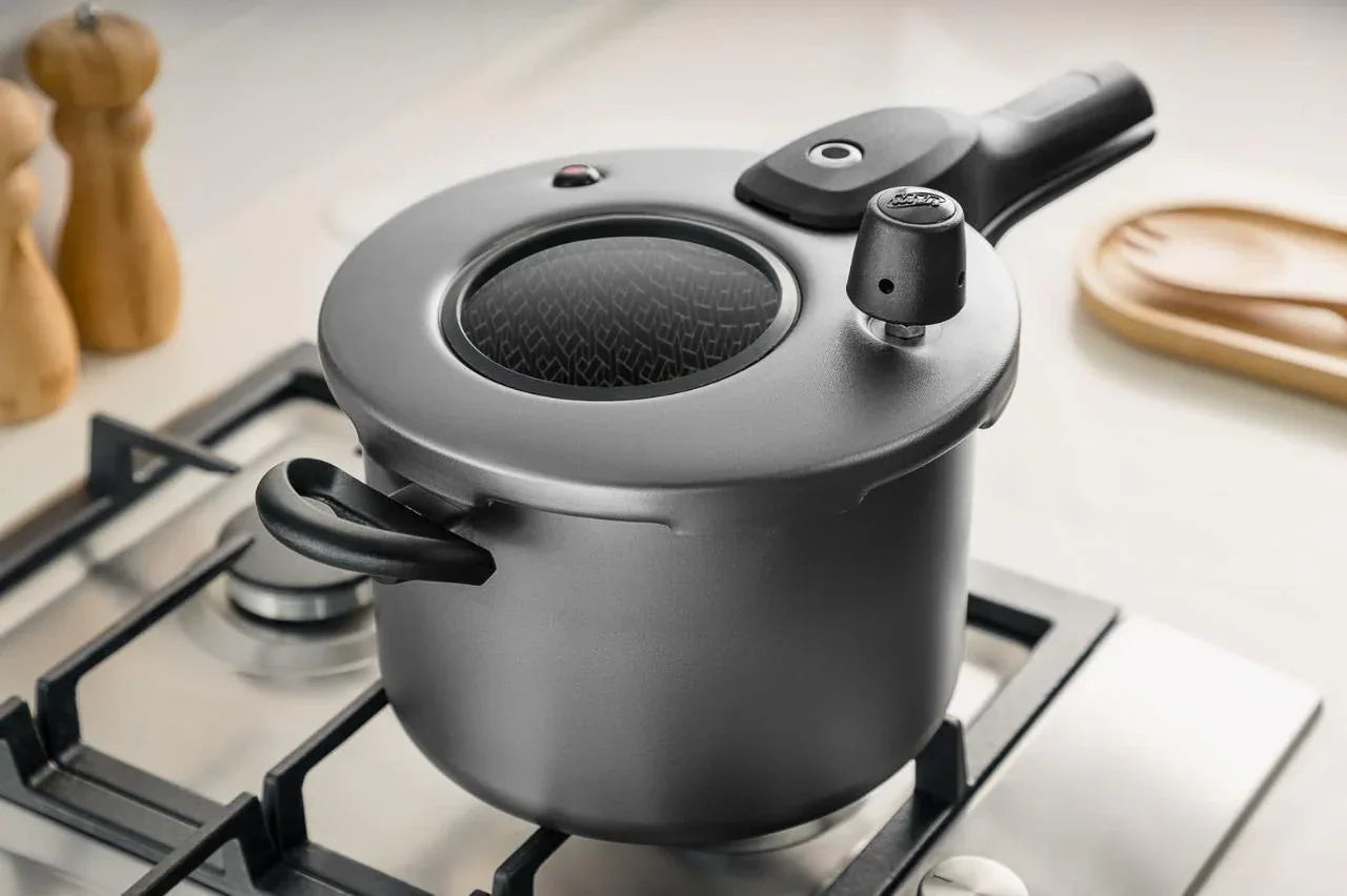 Panela De Pressao Superior Fech. Externo 4,5L Mta Grafite 6600 - Loja Do Thor